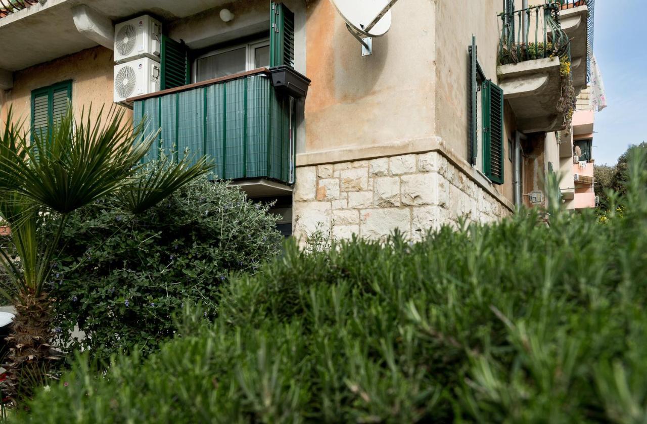 Zuzu Apartment Split Exterior foto